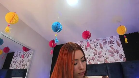 LolaGray__