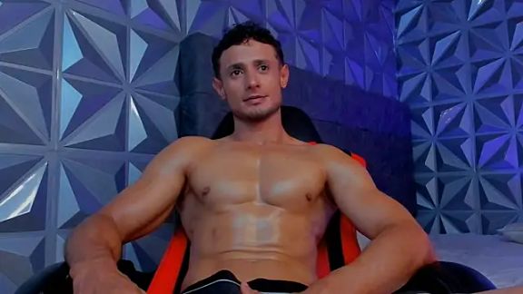 Adonys_Lewis_