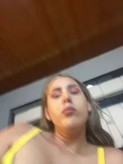 AmaliaMartinez77
