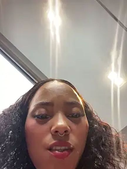 LizStorm_
