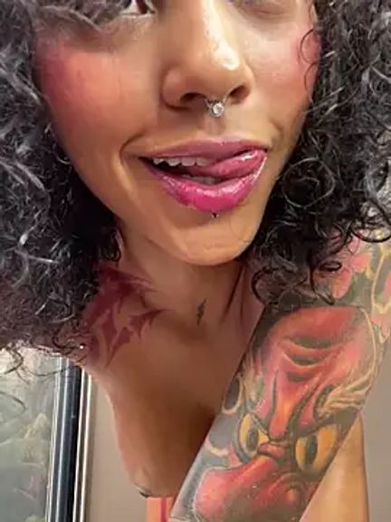 LizStorm_