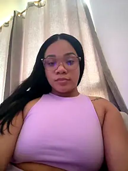 ashley_Tompson1