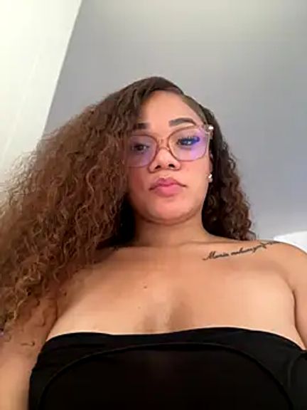 ashley_Tompson1