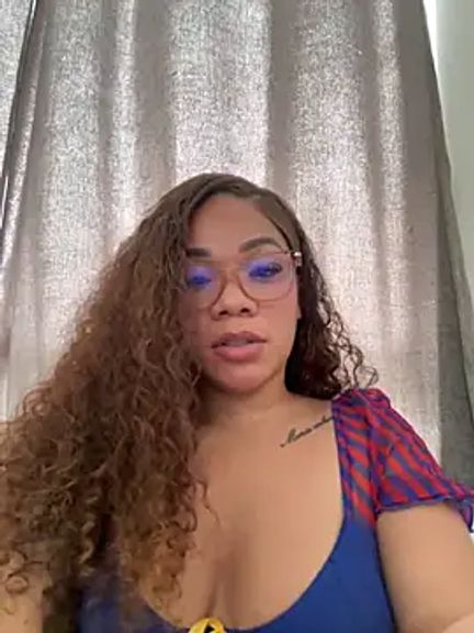 ashley_Tompson1