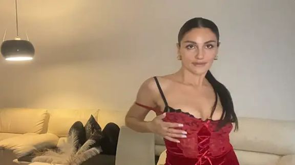 RoxelleSilvara69
