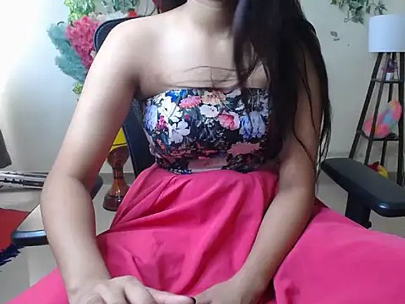 Loving_gaur