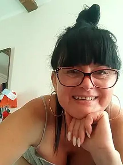 AliceSwan57
