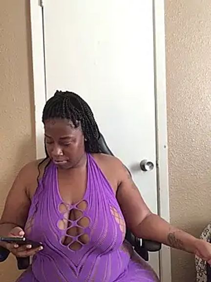 Eboni03