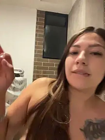 Latina_vanessa