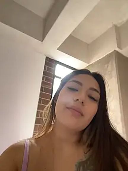 Latina_vanessa