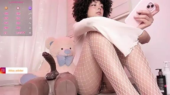 Alice_winter_