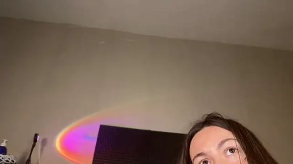 kinky_malinaa