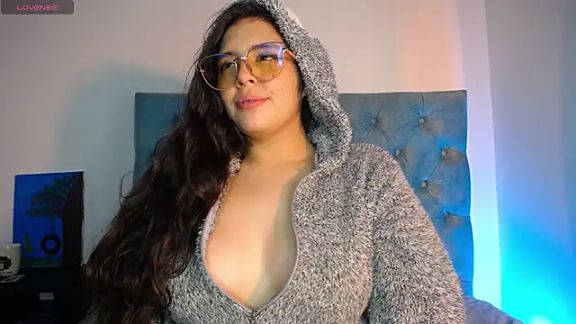 Paola_Lyon_