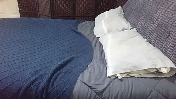 PlayfulcurvyyMilf