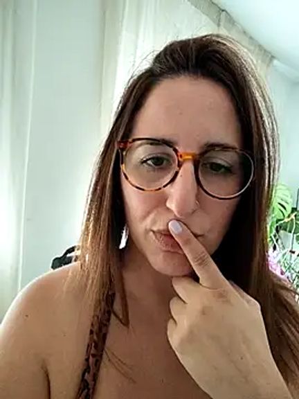 Maya_Brooke