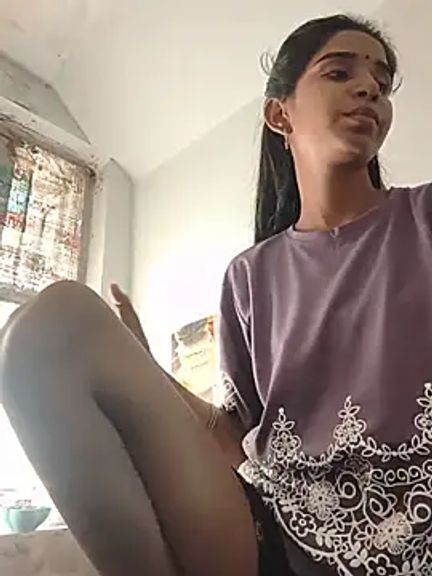 Cute-Natashaa