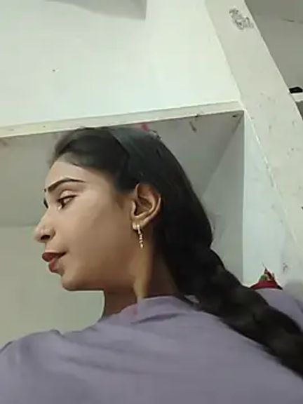 Cute-Natashaa