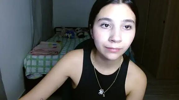 mia__lopez_