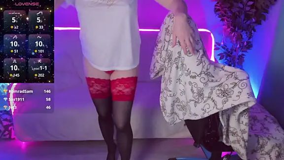 Sexy-Housewife