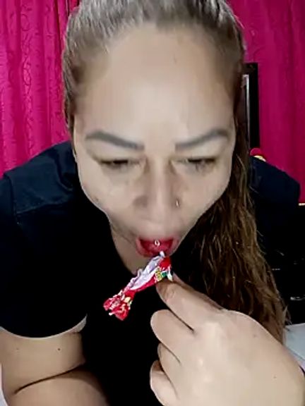 SluttyMilf79