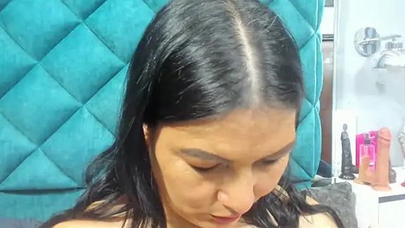 PENELOPELEWISs