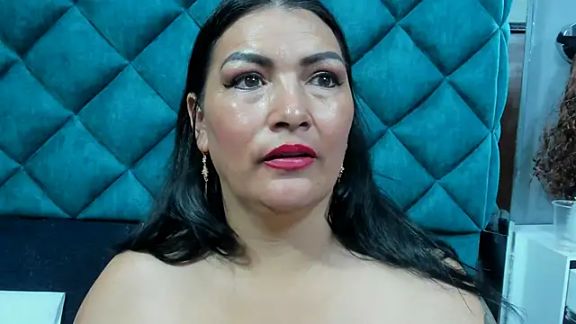 PENELOPELEWISs
