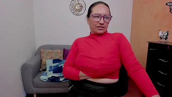 scarlet_wet