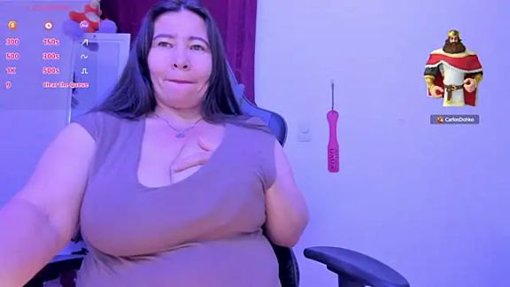 esmeralda_milf