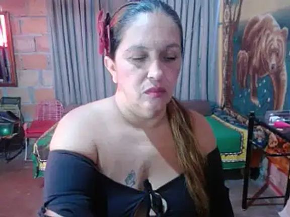 MOTHER_AND_SON09