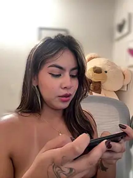 Zarah_Blare