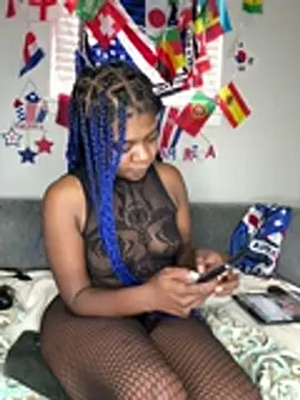 Ebony_Queeen