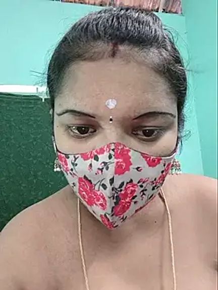 Ramya-hot-gueen