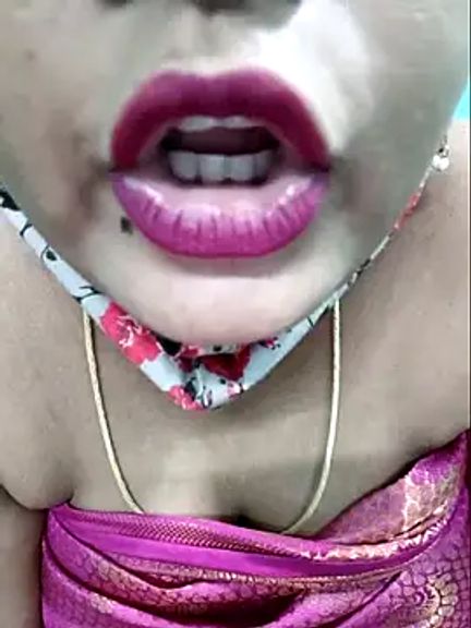 Ramya-hot-gueen