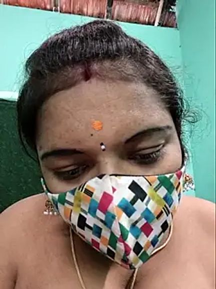 Ramya-hot-gueen