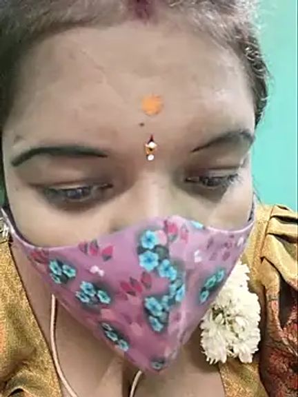 Ramya-hot-gueen