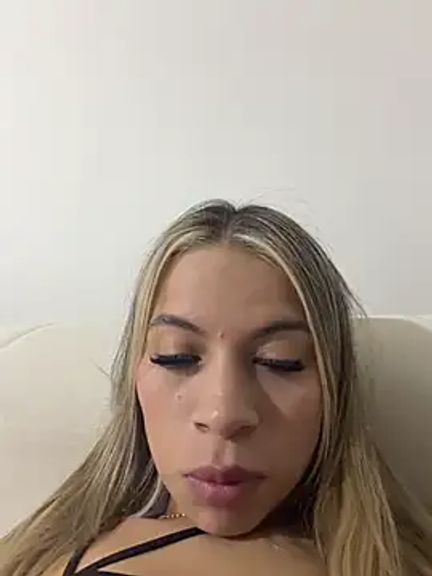 Mia_Rosee1