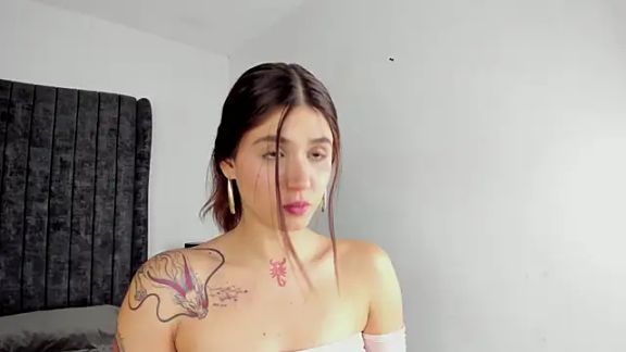 AnnyCherry_