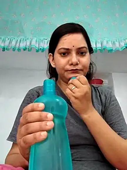 Anushka_Singh0