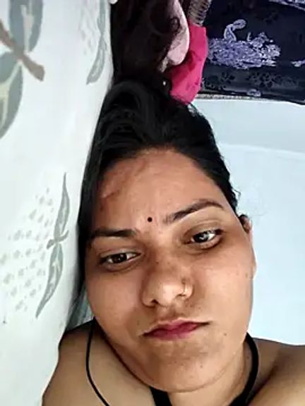 Anushka_Singh0