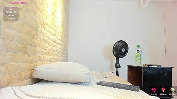 mia_roldan_