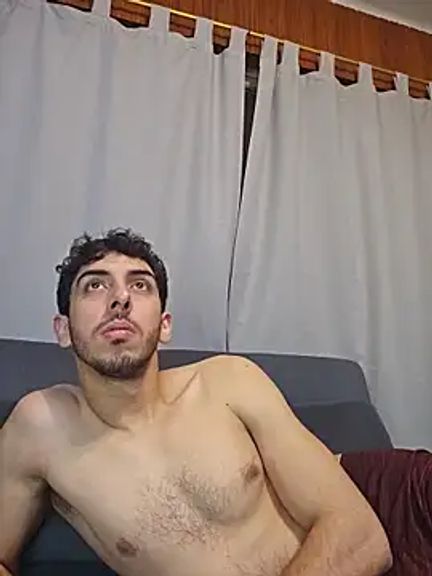 LeoyNicky98