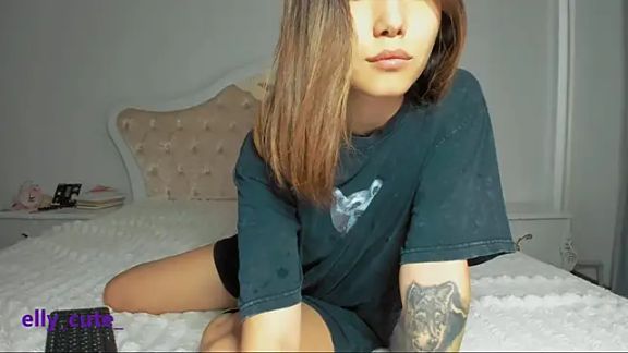 Elly_Cute