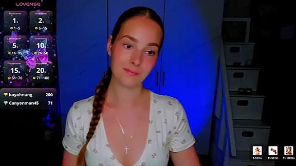 Maddy_Wood_