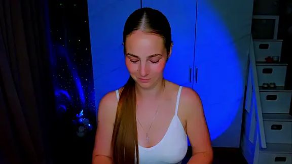Maddy_Wood_