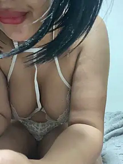 katy_nour