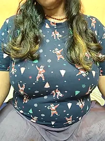 AAROHI-HOT