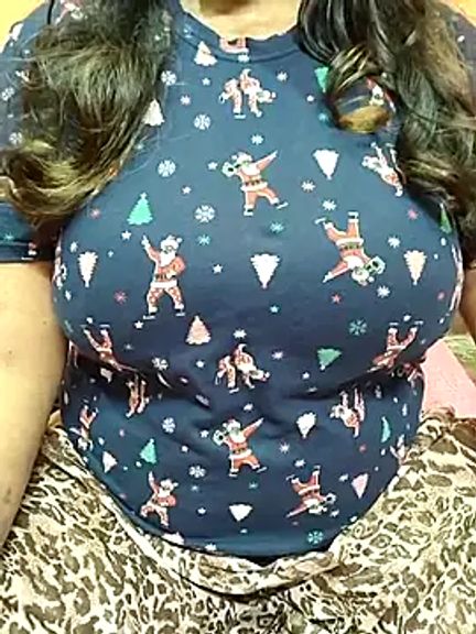 AAROHI-HOT