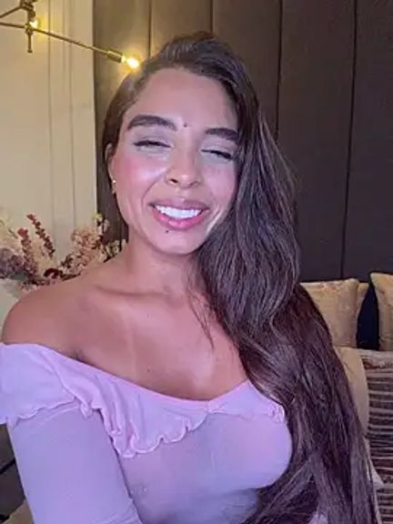 AnnyVega__