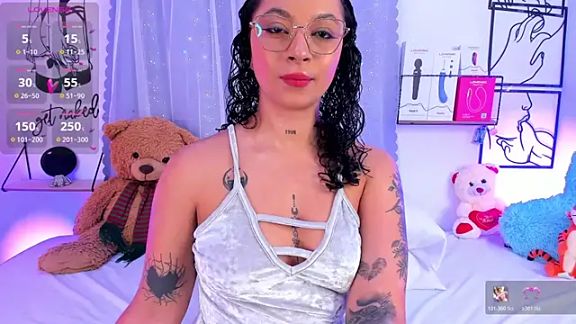 Mari_Sweett