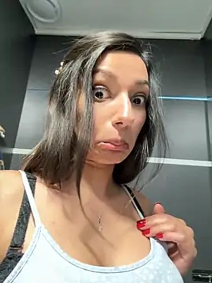 _MiaQueen_
